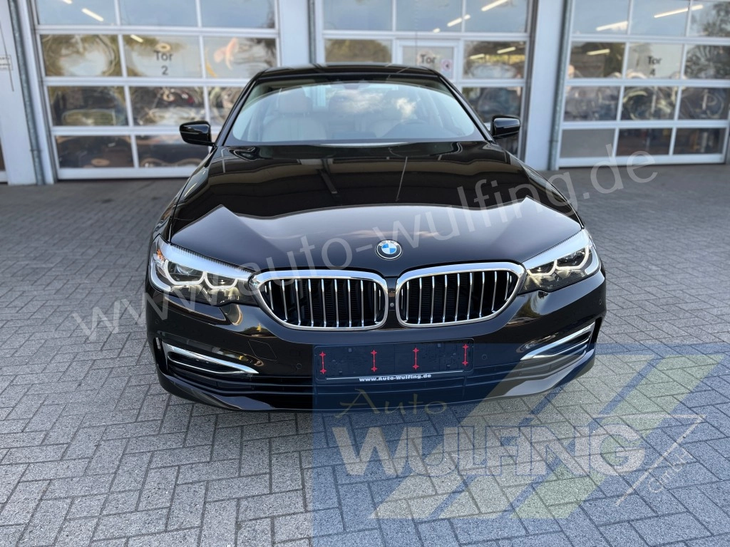 BMW 530 d Luxury Line Autom. Leder Standhzg. Kamera 360°