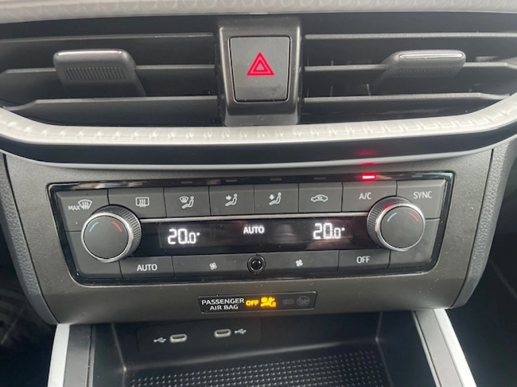 Seat Arona 1.0TSI Style LED + Klimatr. PDC Full Link