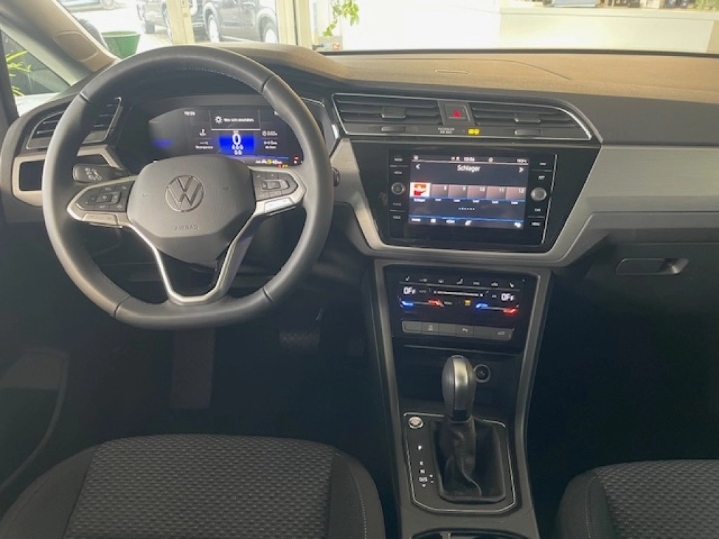 VW Touran 1.5TSI Comfortline DSG 7-Sitzer Kamera