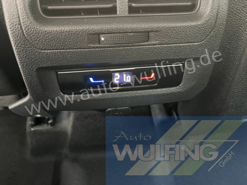 VW Touran 1.5TSI Comfortline DSG 7-Sitzer Kamera