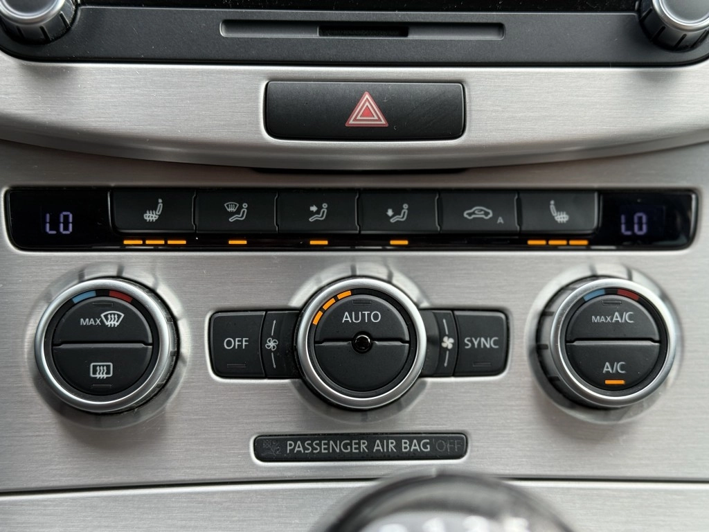 VW Passat Variant 1.4 TSI Highline BlueMotion ACC 