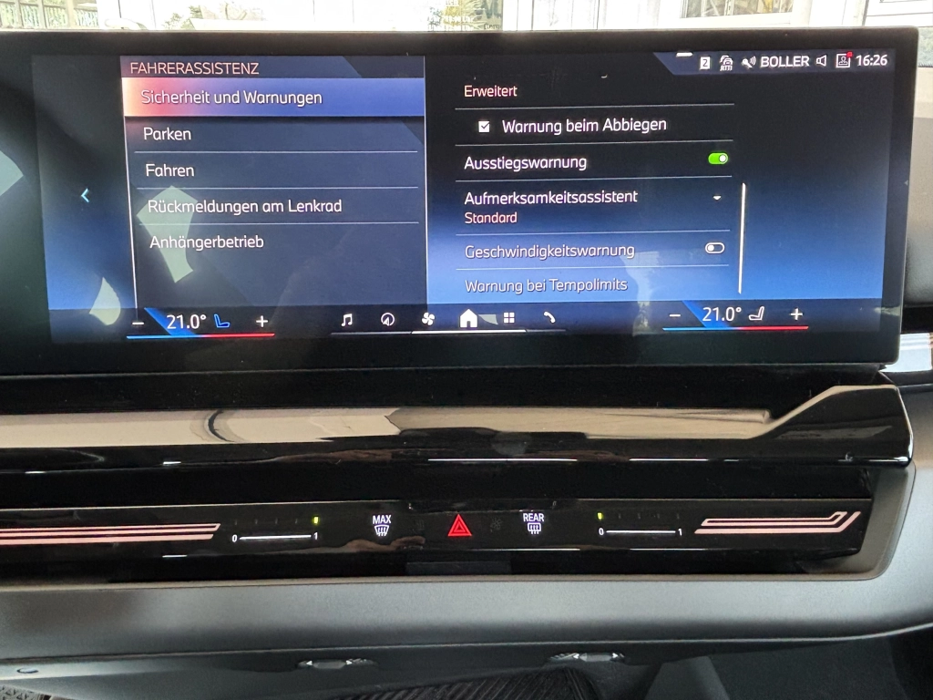 BMW 520 d xDrive 1.Hd LEDER AHK NAVI CAM HUD PLA DSC