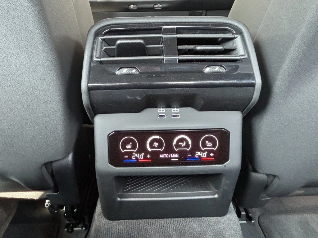 BMW 520 d xDrive 1.Hd LEDER AHK NAVI CAM HUD PLA DSC