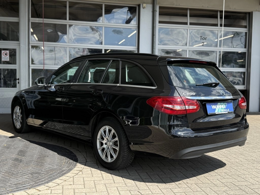 Mercedes-Benz C 200 T CGI Avant el.Heckklappe Leder Navigation