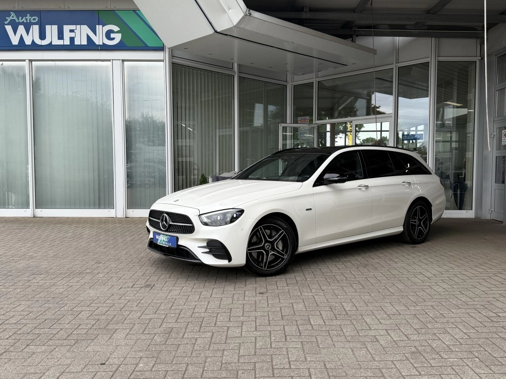 Mercedes-Benz E 300 de T AMG-Line Ambiente el. Heckklappe Pano