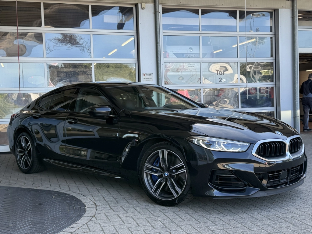 BMW M850 i xDrive PANO ACC LEDER  VOLL!!  1. Hd.