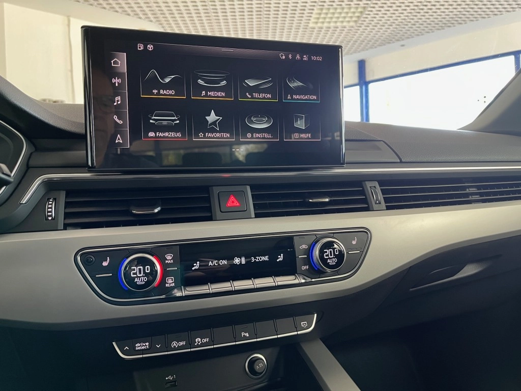Audi A4 Avant 40 TFSI S-Tronic,Advance,Tour,Virtual