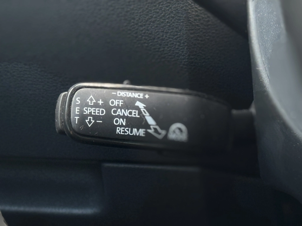 Skoda Octavia Combi Ambition 2,0TDI ACC el. Heckklappe