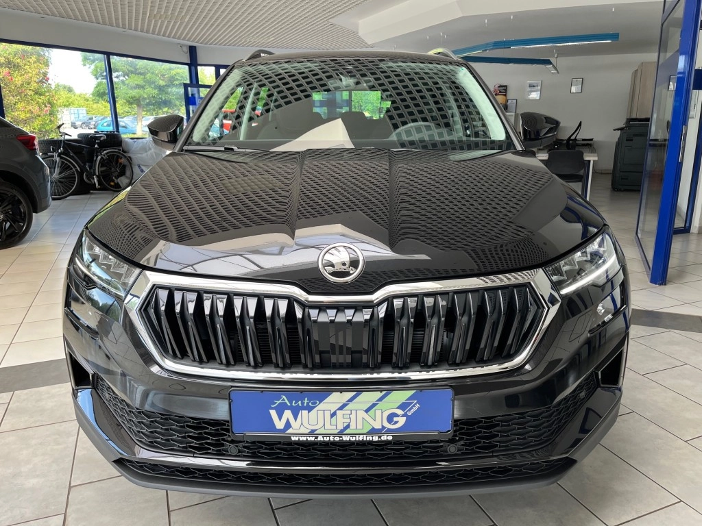 Skoda Karoq 1.5 TSI DSG+AHK+RFK+ACC+Navi+el.Heckkl.++