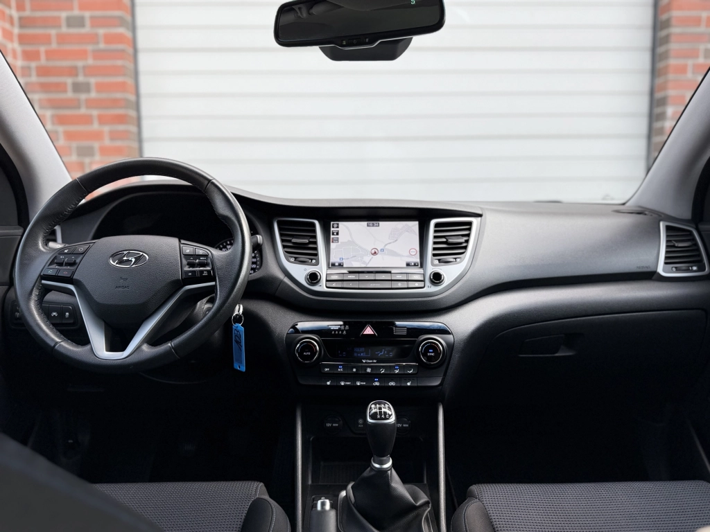 Hyundai TUCSON Trend 2WD Verkehrszeichenerkennug LED AHK