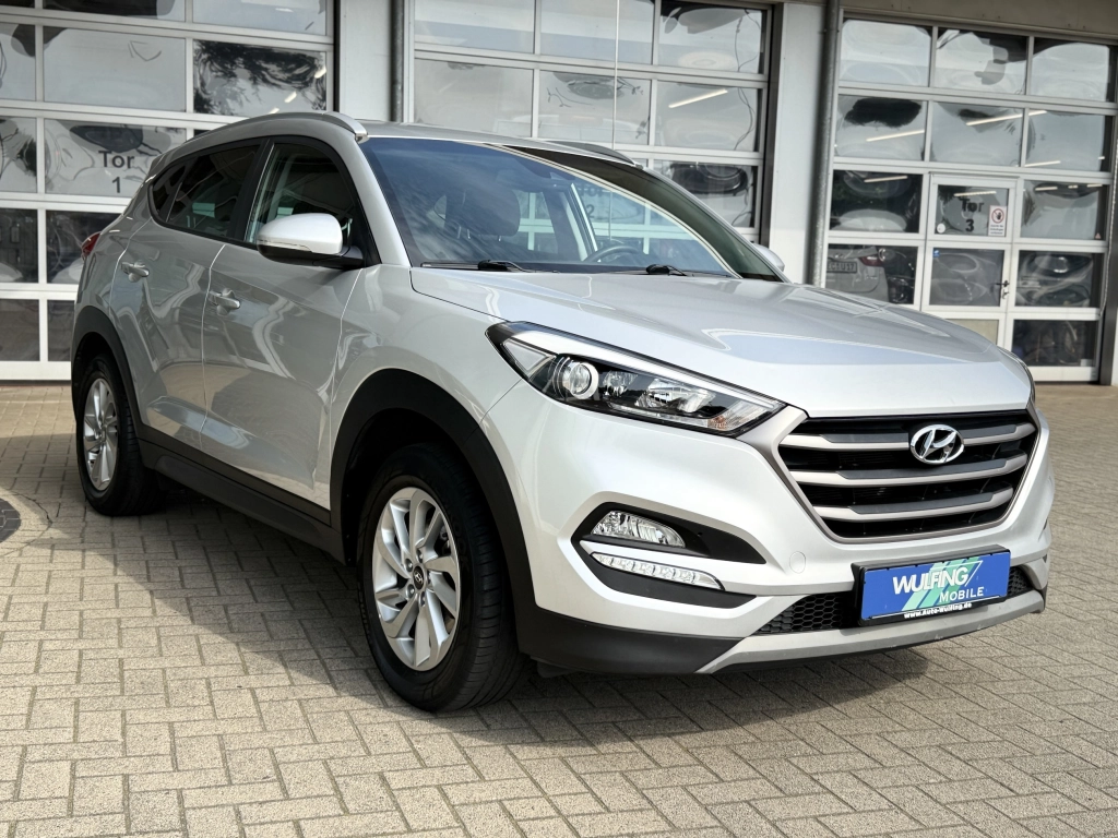 Hyundai TUCSON Trend 2WD Verkehrszeichenerkennug LED AHK
