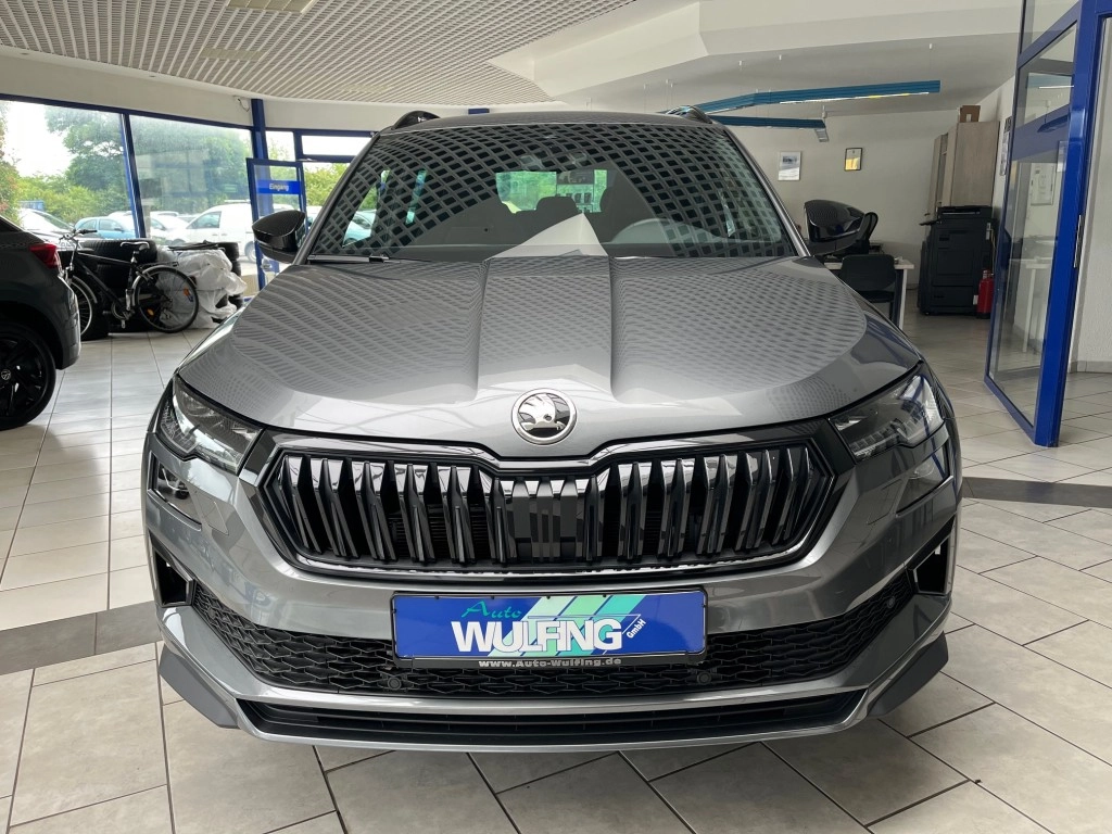 Skoda Karoq 1.5 TSI DSG SPORTLINE,Matrix,AHK,ACC,RFK,+