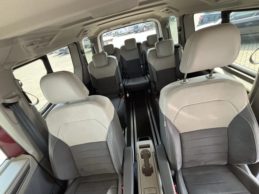 VW T7 Multivan Style 2.0 TDI DSG ACC LED RFK NAVI STHZ 