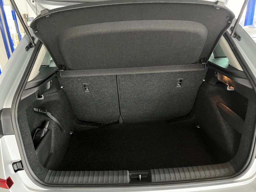 Skoda Kamiq 1.0 TSI DSG-115 Selection Plus