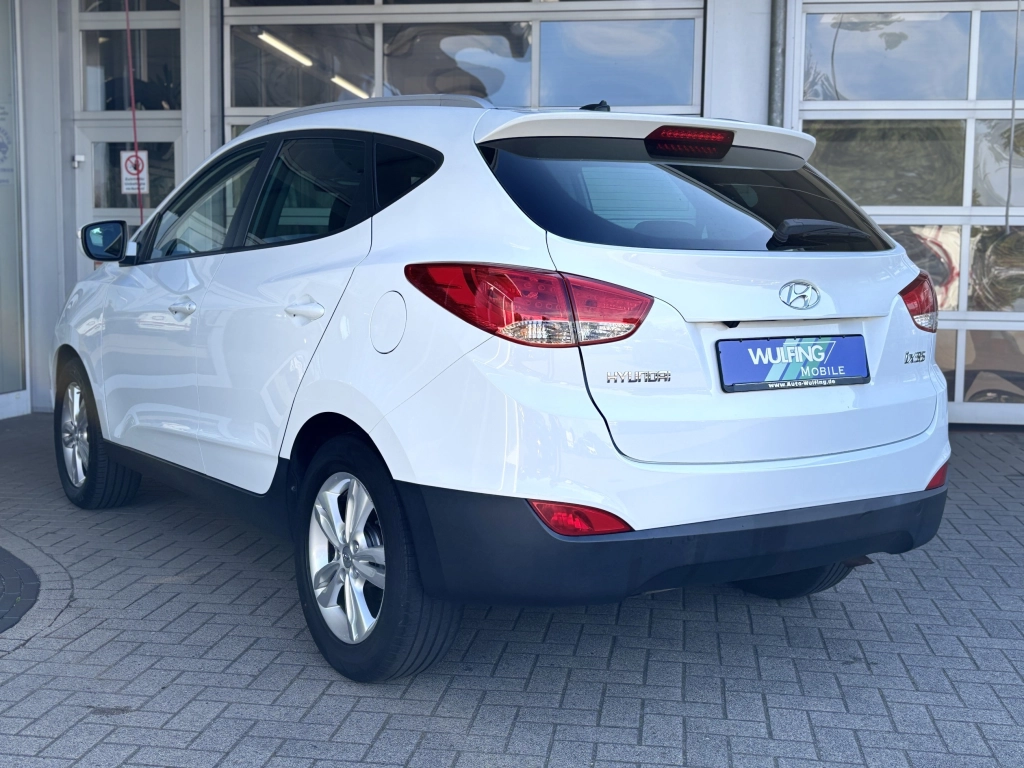Hyundai ix35 2.0 Automatik NAVI KLIMA TEMPOMAT BLUETOOTH