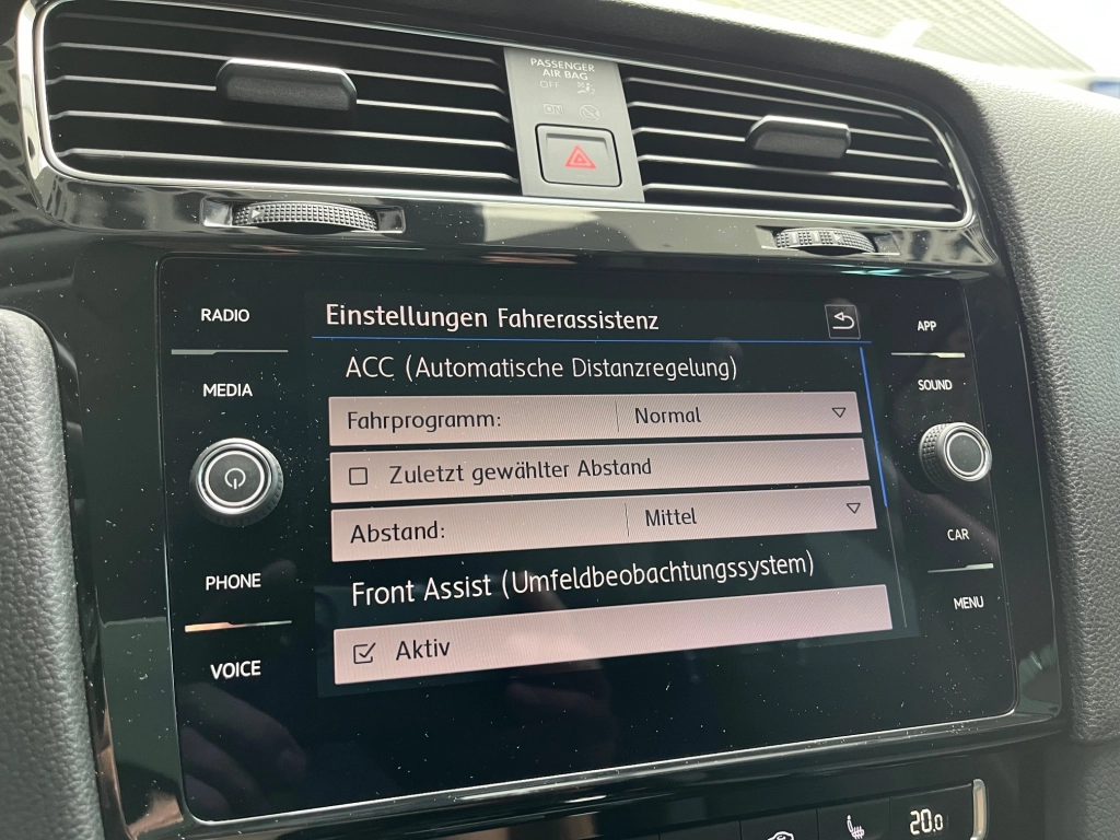 VW Golf Variant 1.5 TSI-DSG,Highline,LED,ACC,RFK