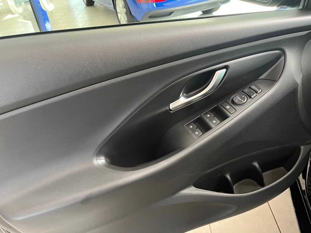 Hyundai i30 Kombi 1.5 T-GDI DCT 48V Trend, LED-SW,Navi