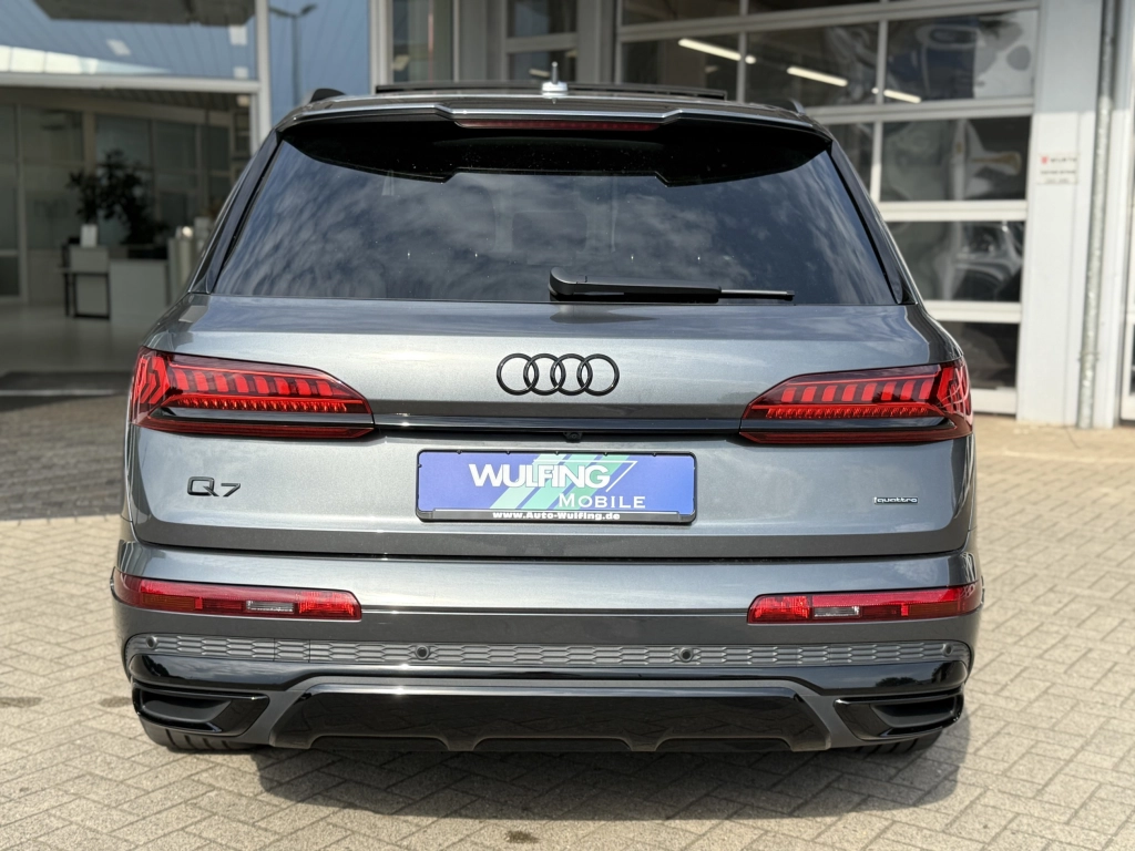 Audi Q7 50TDI S-LINE Competition Plus 7-Si. VOLL!