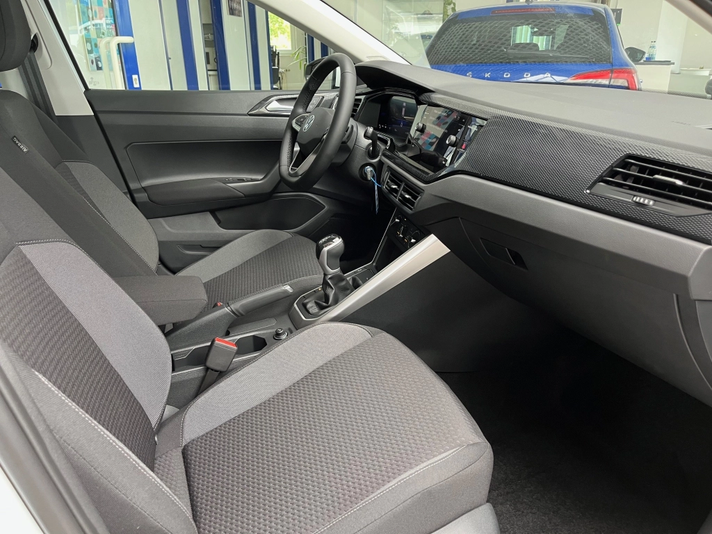 VW Polo Life 1.0 TSI-DSG,IQ-Drive,Park,Sitzheiz,LED
