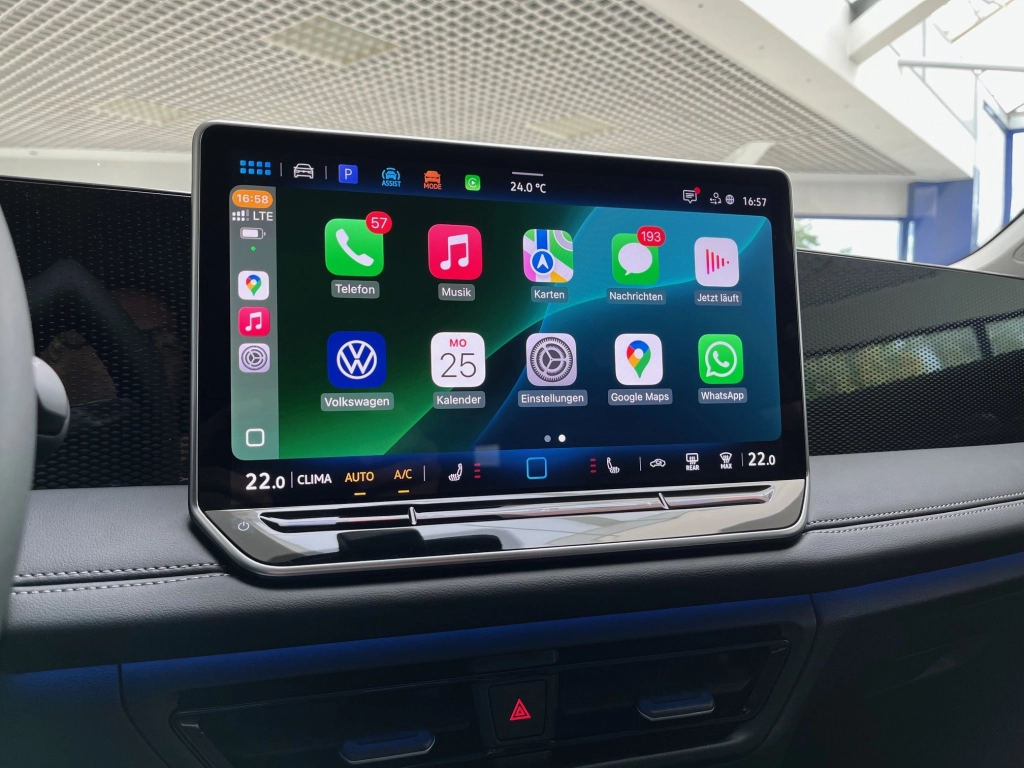 VW Tiguan 1.5 eTSI-DSG,Life,LED+,Komfort,AHK,18-Zoll