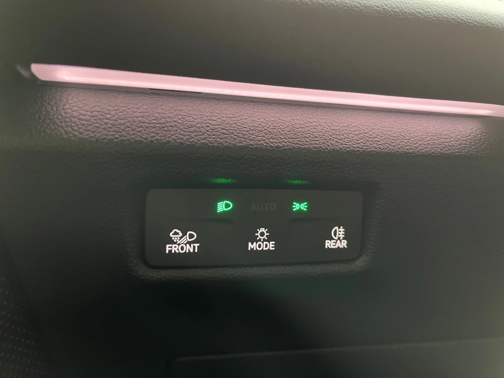 VW Tiguan 1.5 eTSI-DSG,Life,LED+,Komfort,AHK,18-Zoll