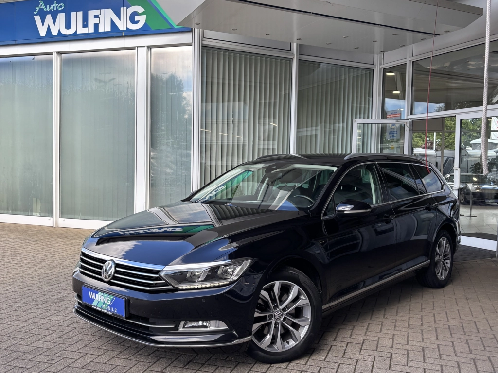 VW Passat Variant 1.8 TSI-DSG Highline ACC AHK LED
