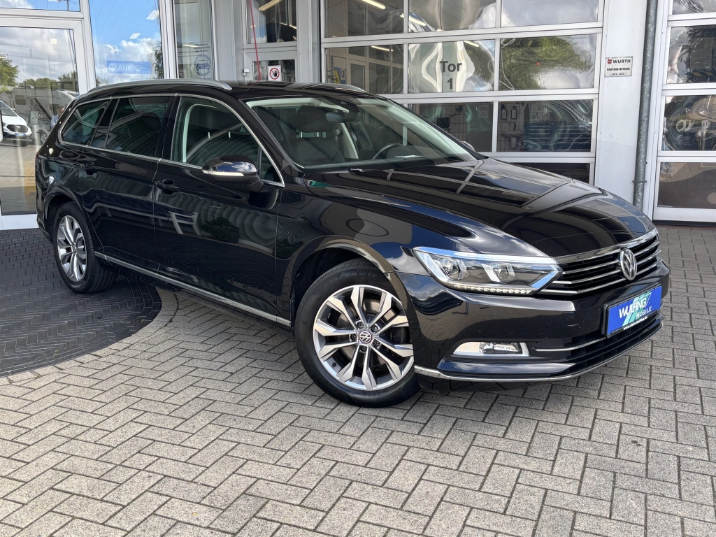 VW Passat Variant 1.8 TSI-DSG Highline ACC AHK LED