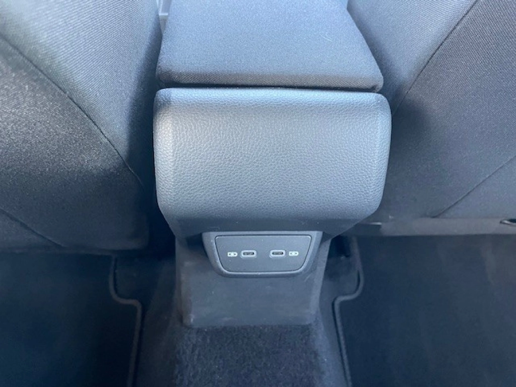 VW Polo 1.0 TSI Life LED,PDC,GRA,RF-Kam.GRA,CarPlay
