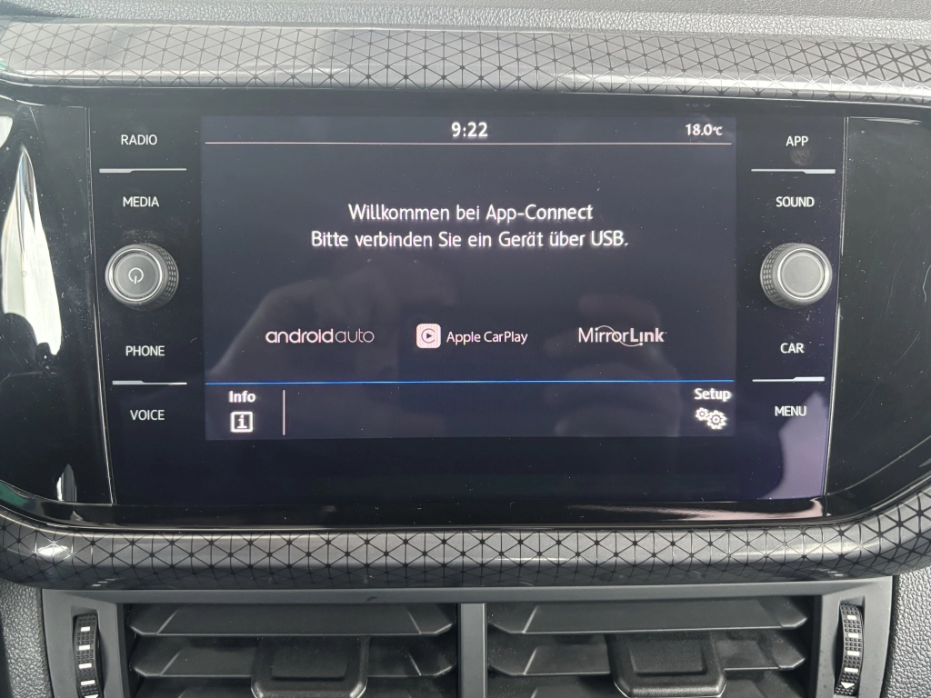VW T-Cross Style 1.0TSI R-Line ACC LED PDC Ambiente