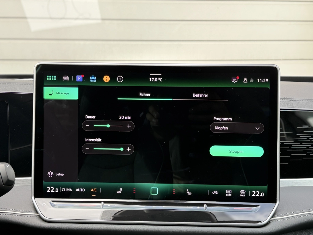 VW Passat Variant 1.5 eTSI-DSG Elegance, IQ,Navi Pro