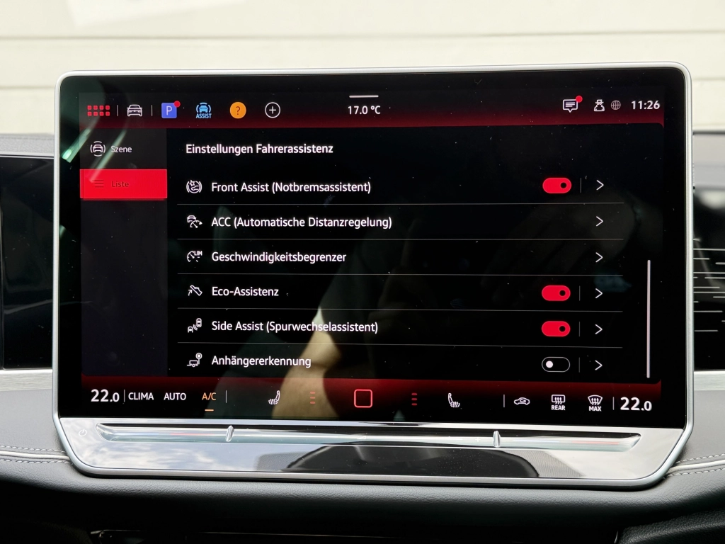 VW Passat Variant 1.5 eTSI-DSG Elegance, IQ,Navi Pro