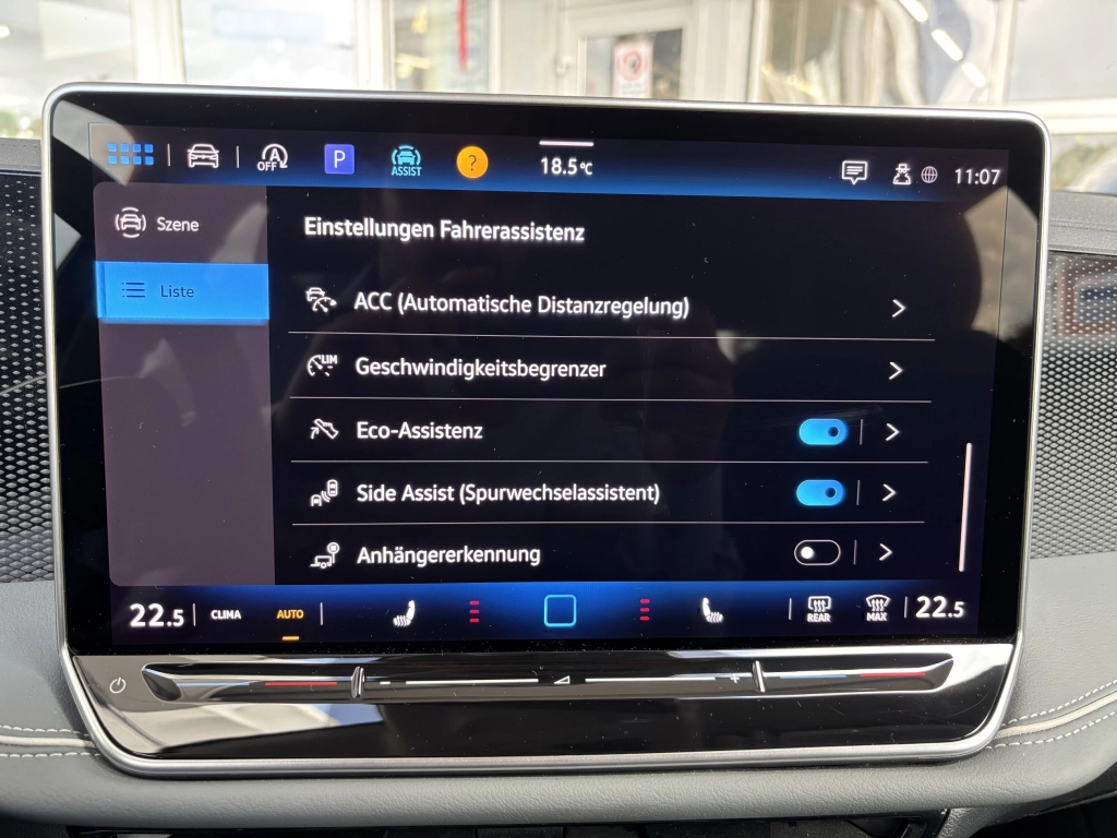 VW Passat 2.0TDI Business ACC Navi AHK Ambiente LED
