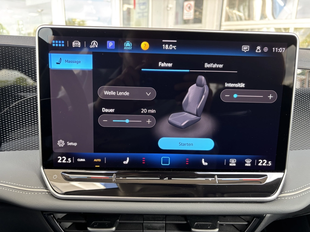 VW Passat 2.0TDI Business ACC Navi AHK Ambiente LED
