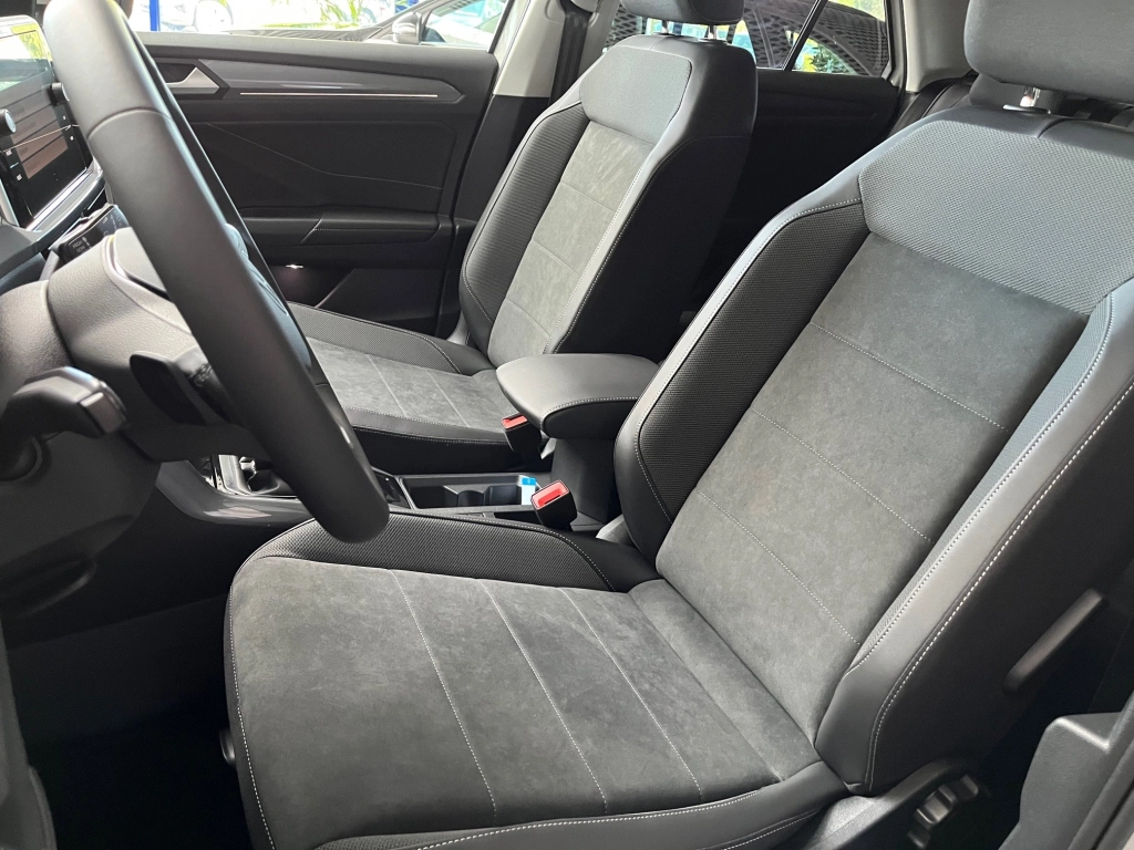 VW T-Roc STYLE 1.5 TSI-DSG, Matrix, EasyOpen, RFK
