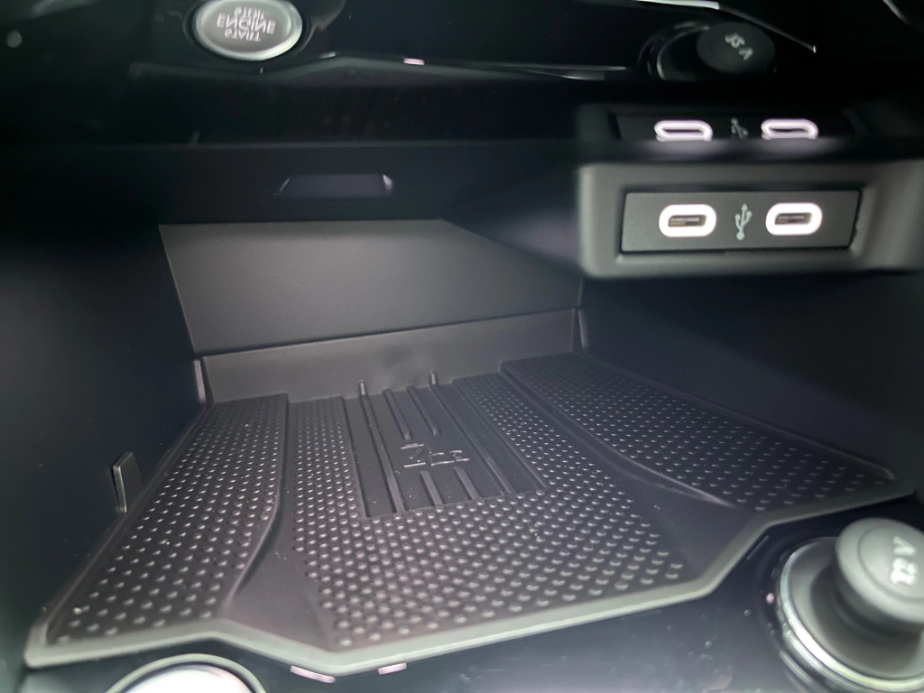 VW T-Roc STYLE 1.5 TSI-DSG, Matrix, EasyOpen, RFK