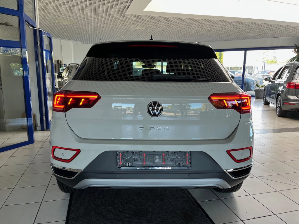 VW T-Roc STYLE 1.5 TSI-DSG, Matrix, EasyOpen, RFK