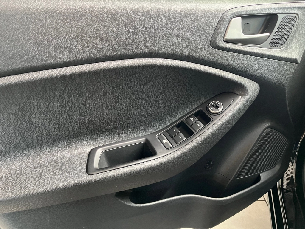 Hyundai i20 1.0T-GDI Klima,RFK,CarPlay,Sitzheiz.