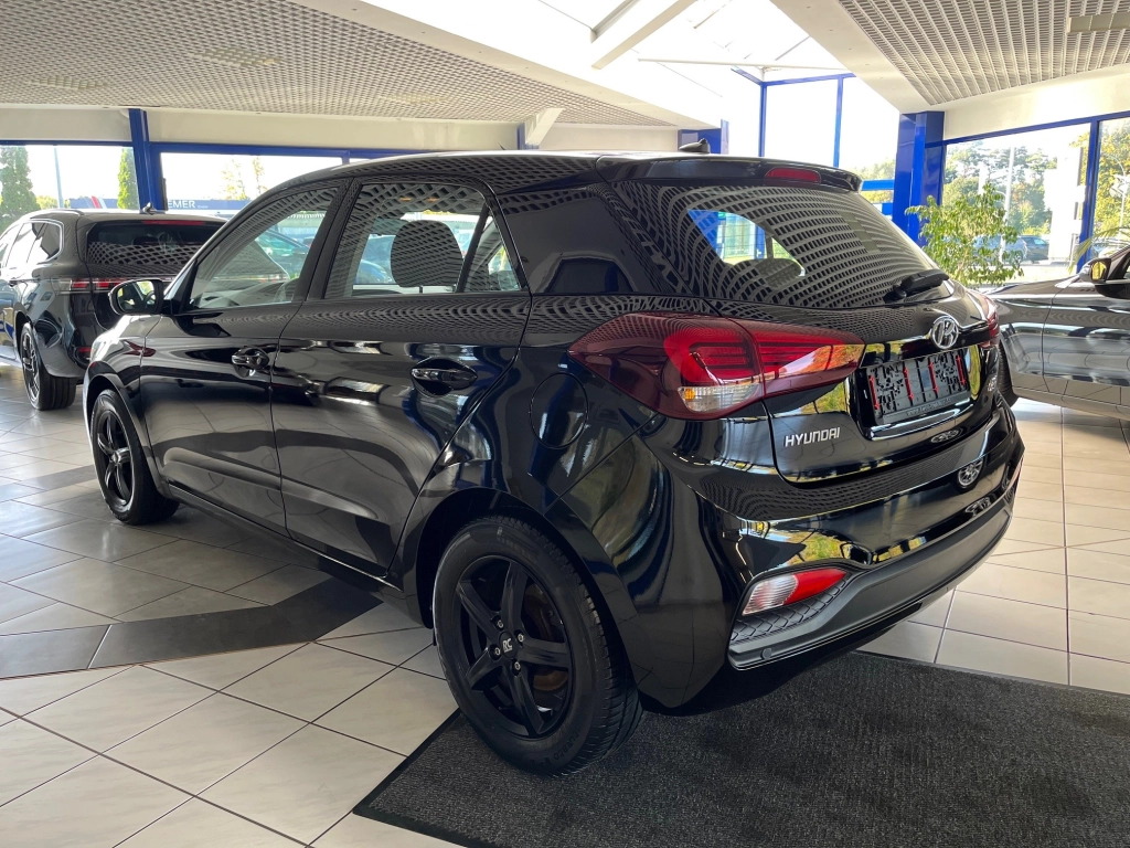 Hyundai i20 1.0T-GDI Klima,RFK,CarPlay,Sitzheiz.