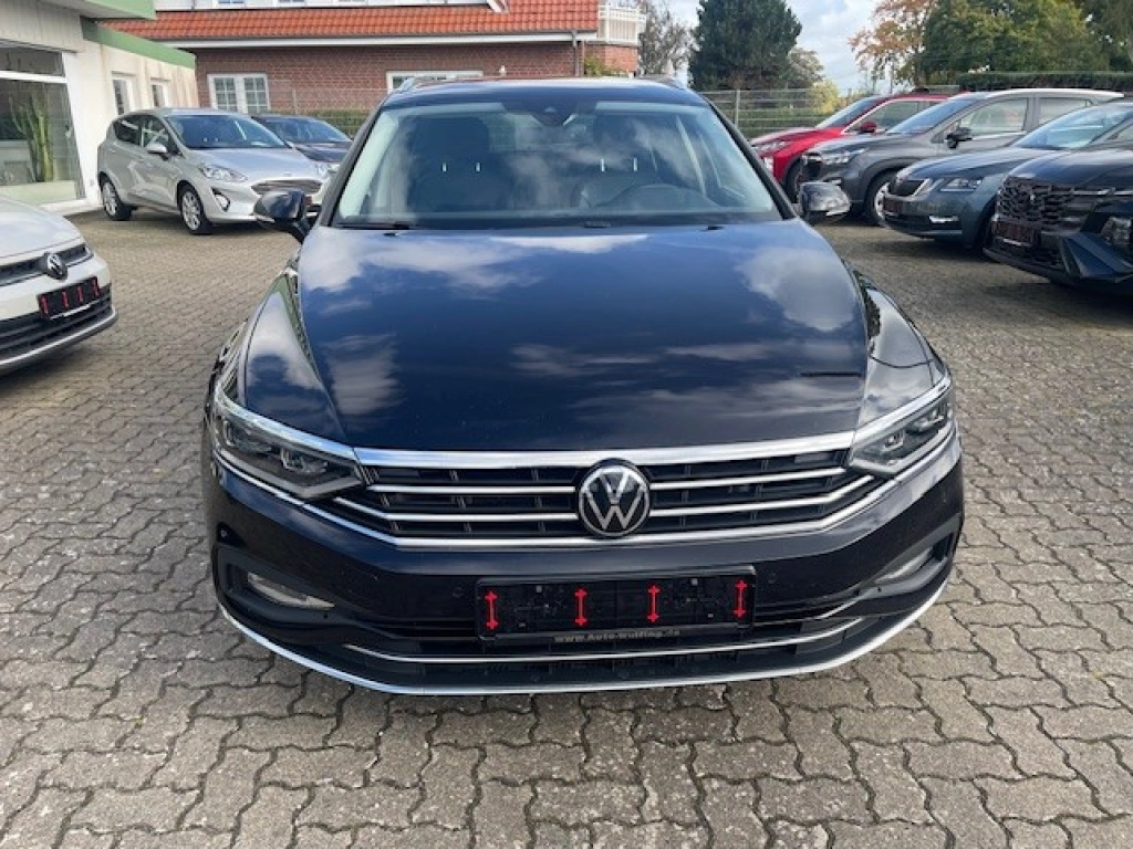VW Passat Variant 2.0 TDI DSG Elegance,AHK,Matrix