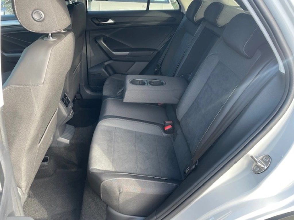 VW T-Roc STYLE 1.5 TSI-DSG, Matrix, EasyOpen, RFK