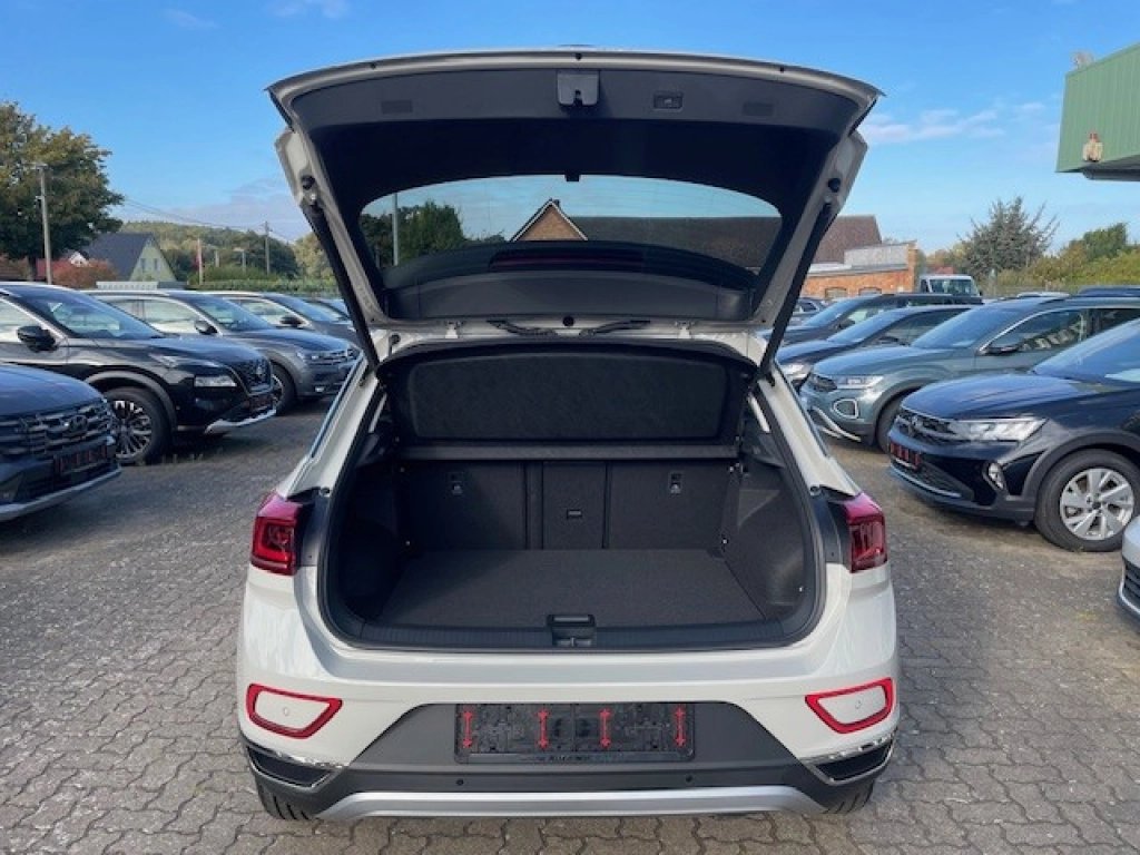 VW T-Roc STYLE 1.5 TSI-DSG, Matrix, EasyOpen, RFK