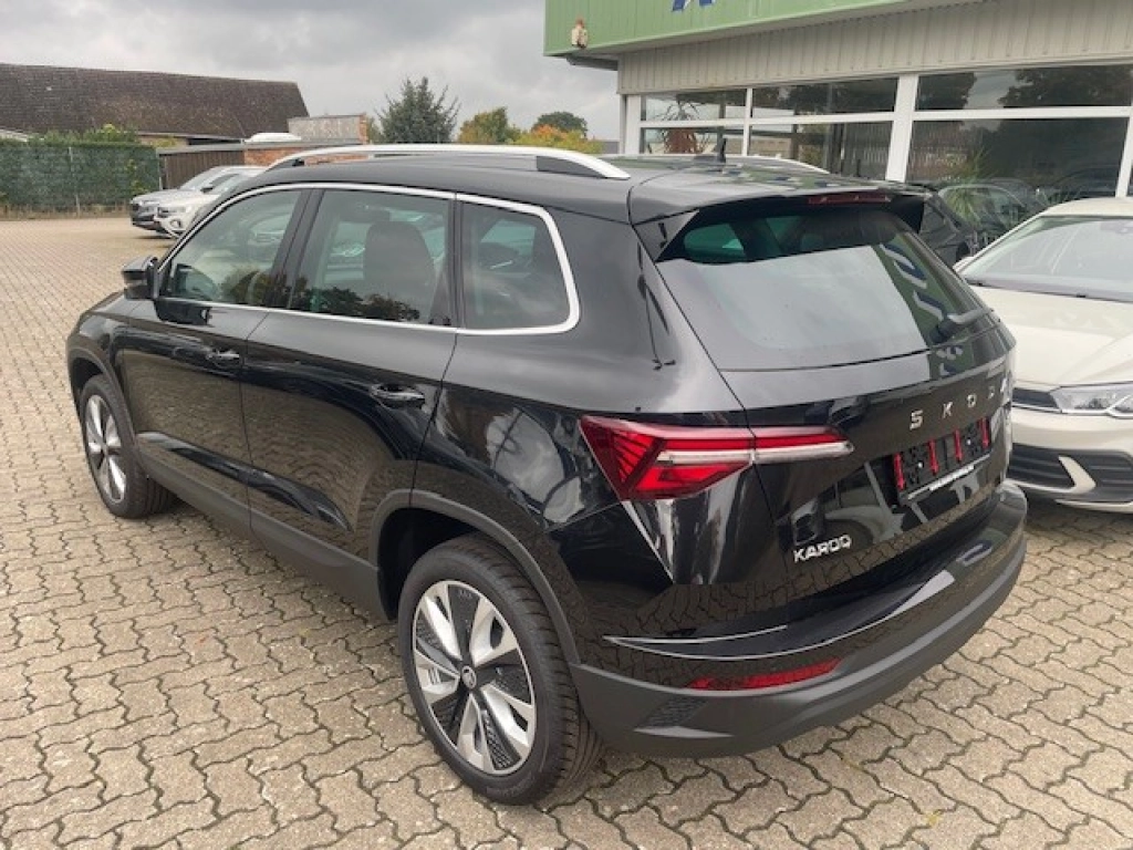 Skoda Karoq 1.5 TSI DSG+AHK+RFK+ACC+Navi+el.Heckkl.++