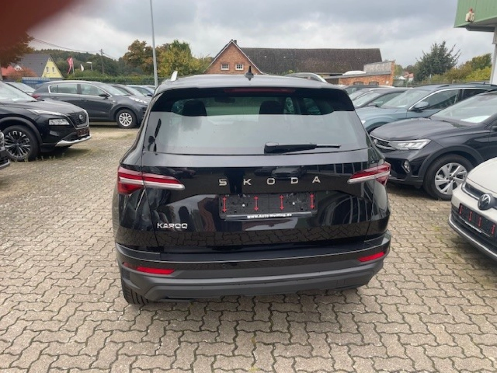 Skoda Karoq 1.5 TSI DSG+AHK+RFK+ACC+Navi+el.Heckkl.++