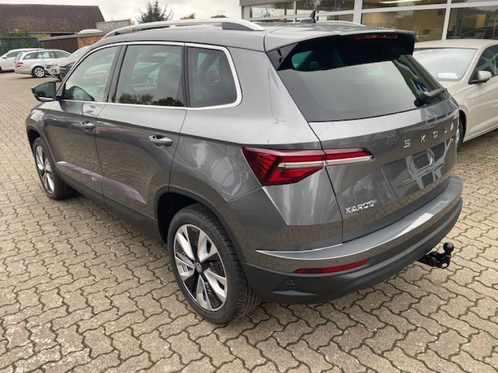 Skoda Karoq 1.5 TSI DSG+AHK+RFK+ACC+Navi+el.Heckkl.++