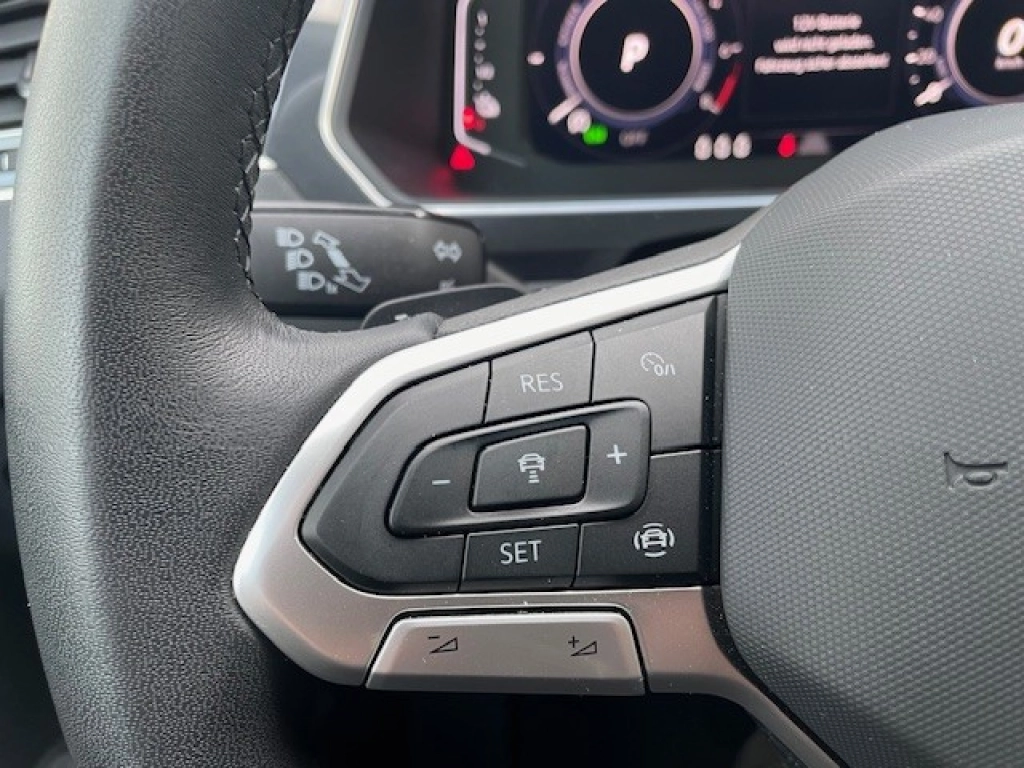 VW Tiguan 1.4 TSI Life eHybrid ACC LED NAVI FPK DAB
