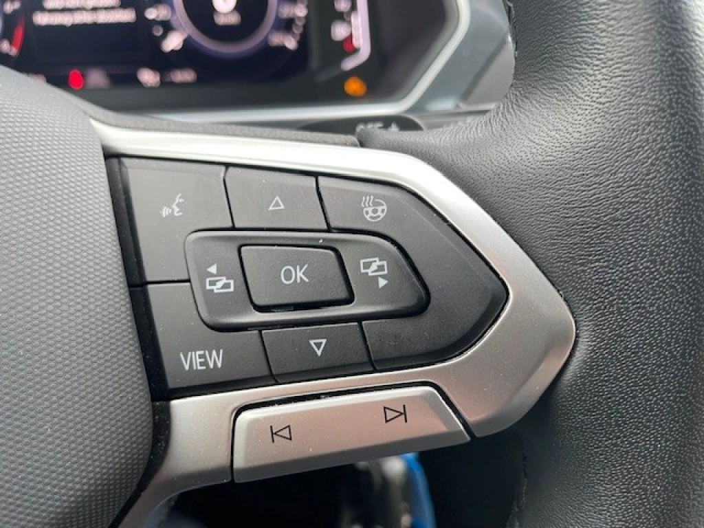 VW Tiguan 1.4 TSI Life eHybrid ACC LED NAVI FPK DAB