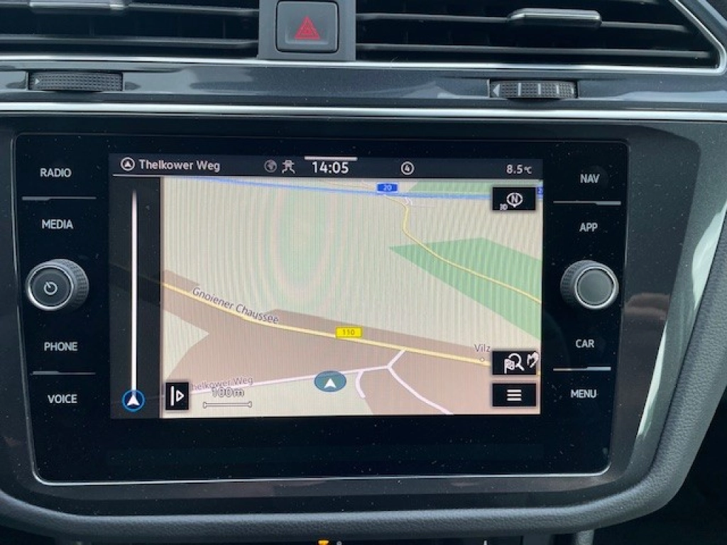 VW Tiguan 1.4 TSI Life eHybrid ACC LED NAVI FPK DAB