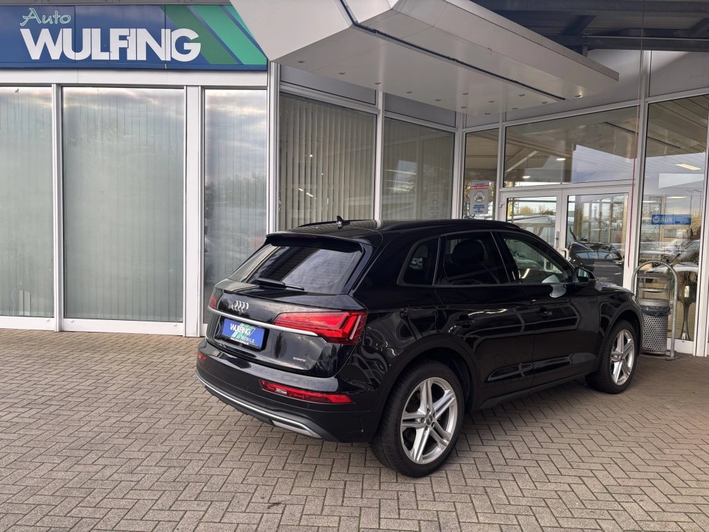 Audi Q5 40TDI quattro Business-Paket AHK FPK Navi LED