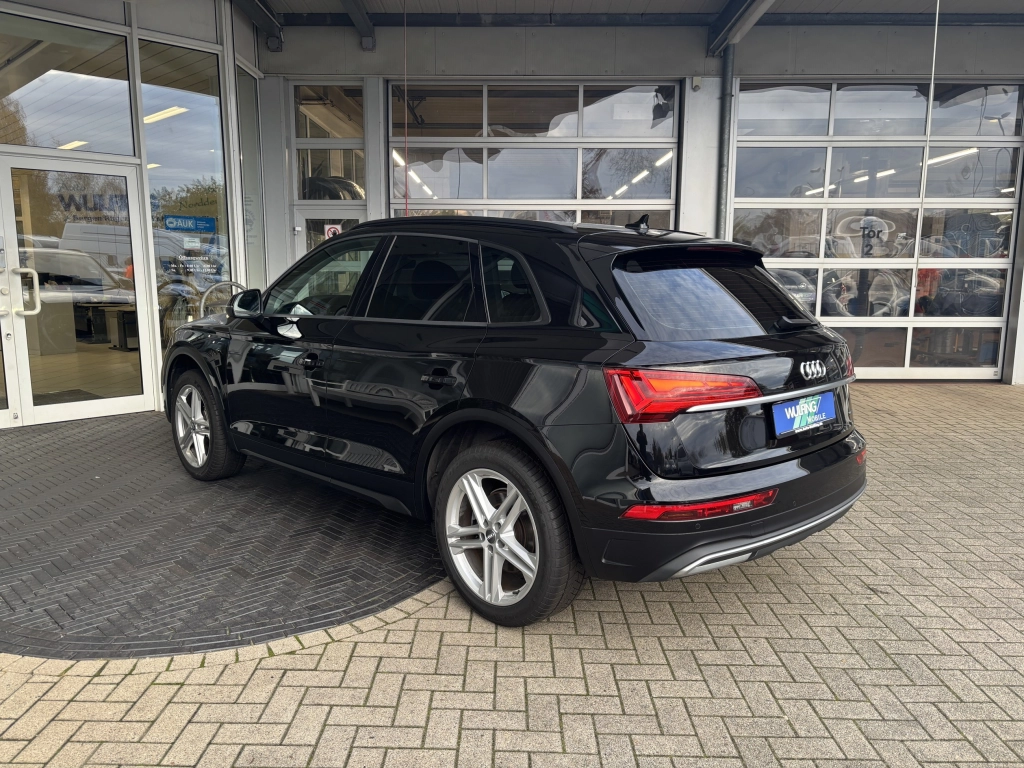 Audi Q5 40TDI quattro Business-Paket AHK FPK Navi LED