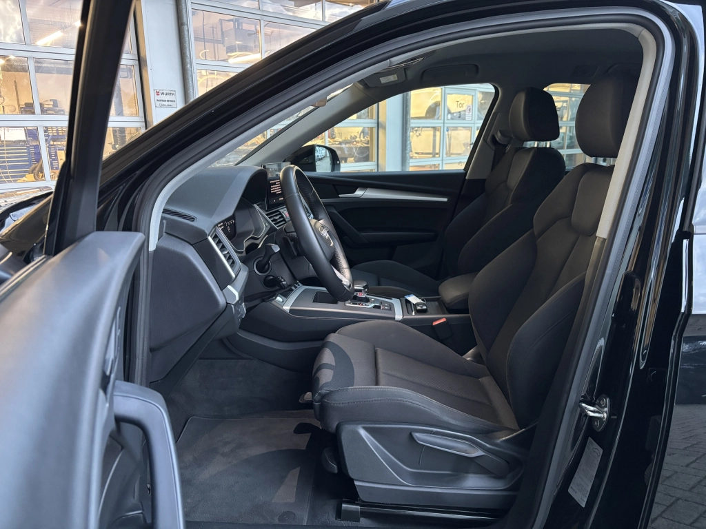 Audi Q5 40TDI quattro Business-Paket AHK FPK Navi LED